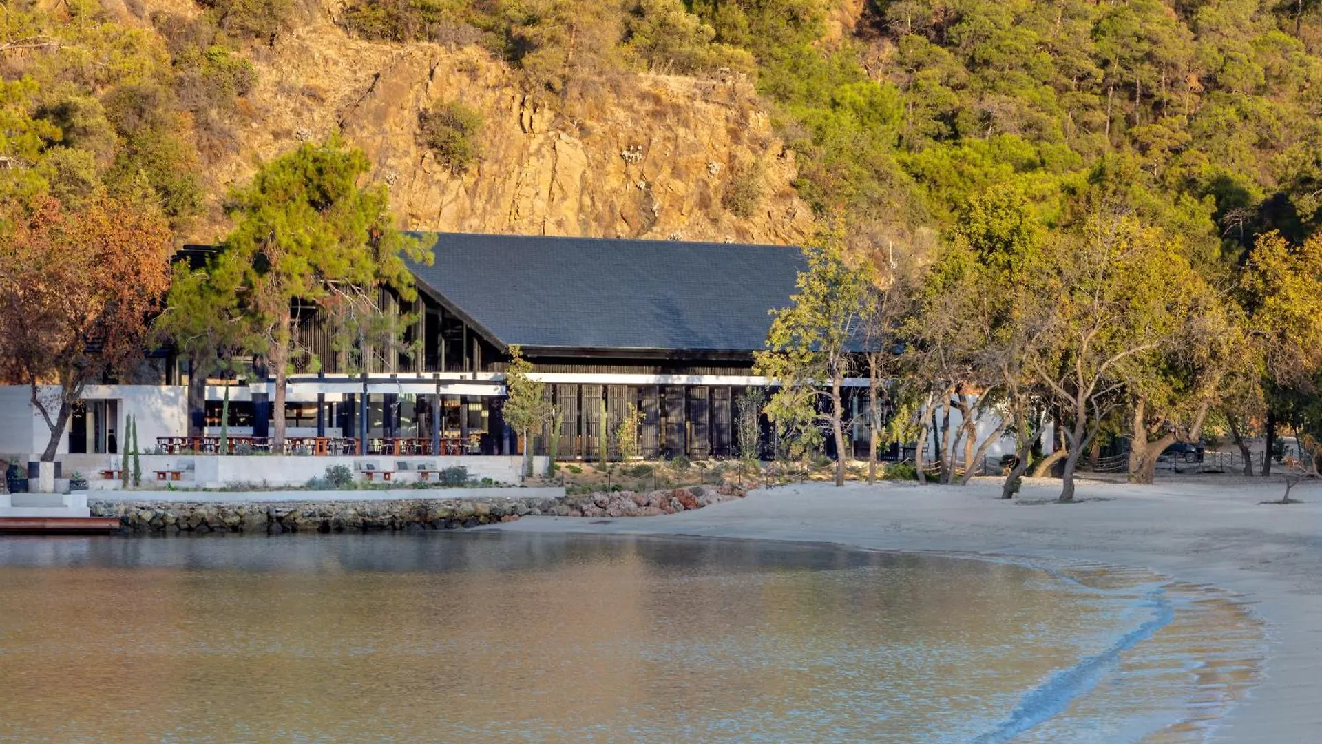 Hotel Ahama Yanıklar 5*,